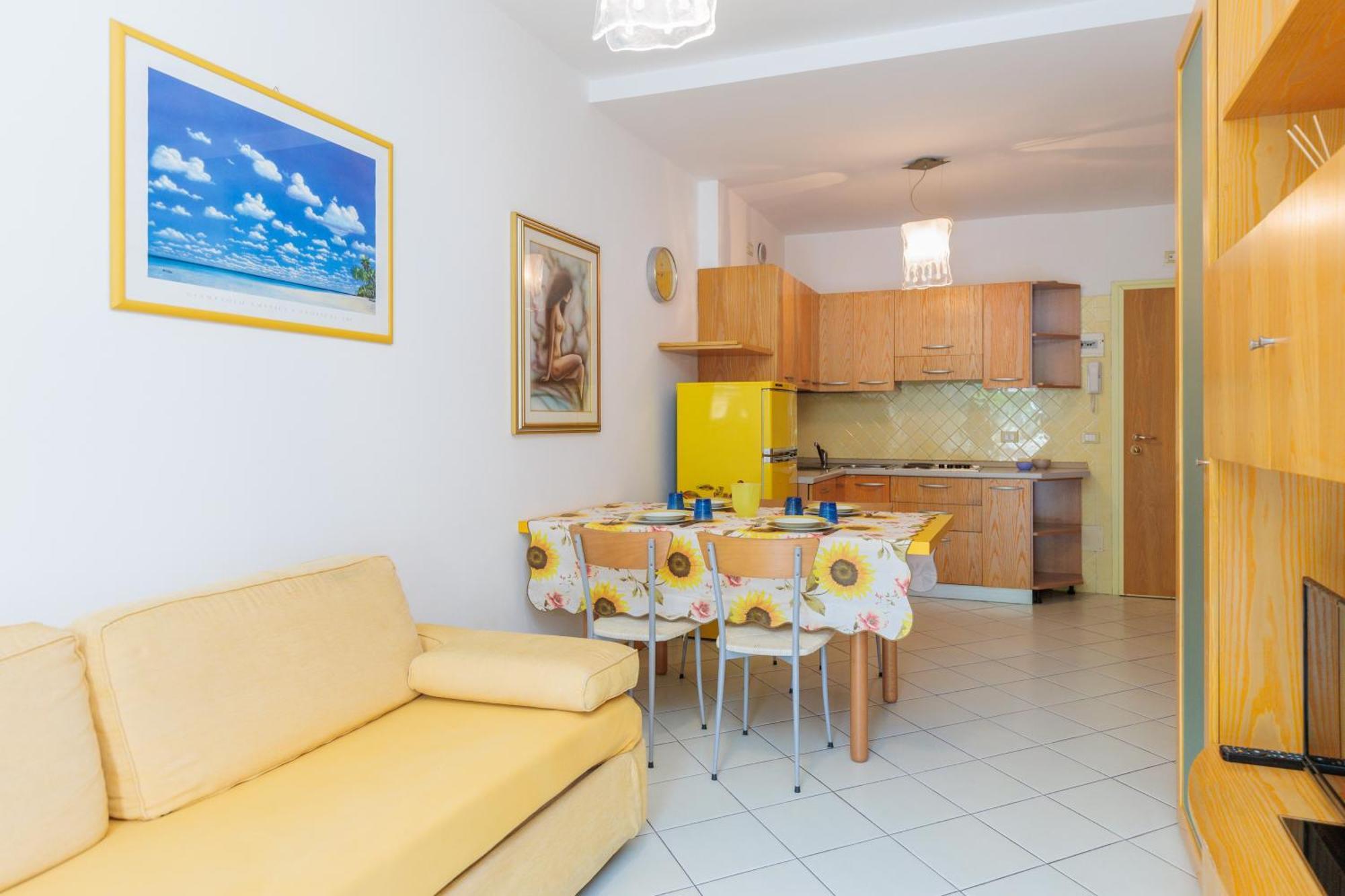 Jesolo Beach! Fronte Mare - Piscina Park E Posto Spiaggia Inclusi מראה חיצוני תמונה